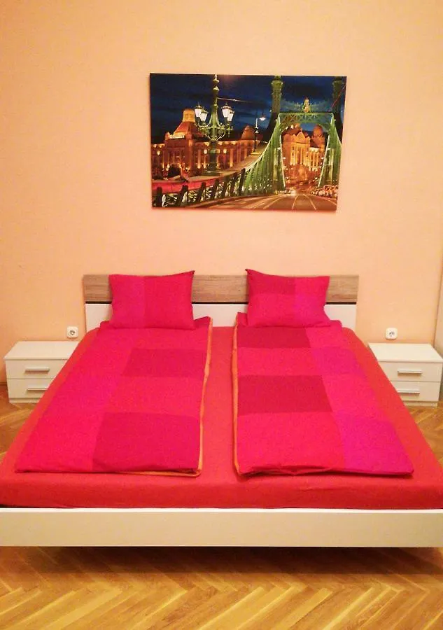 Caesar Apartman Budapeste 0*,  Hungria